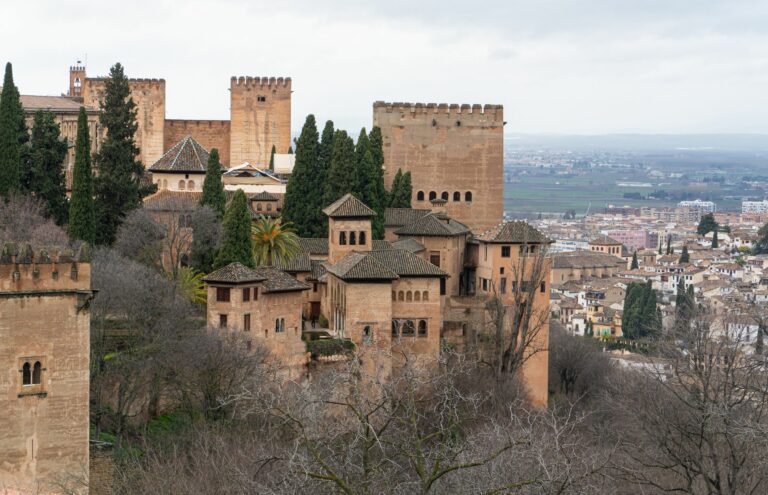 L’Alhambra et la ville de Grenade
